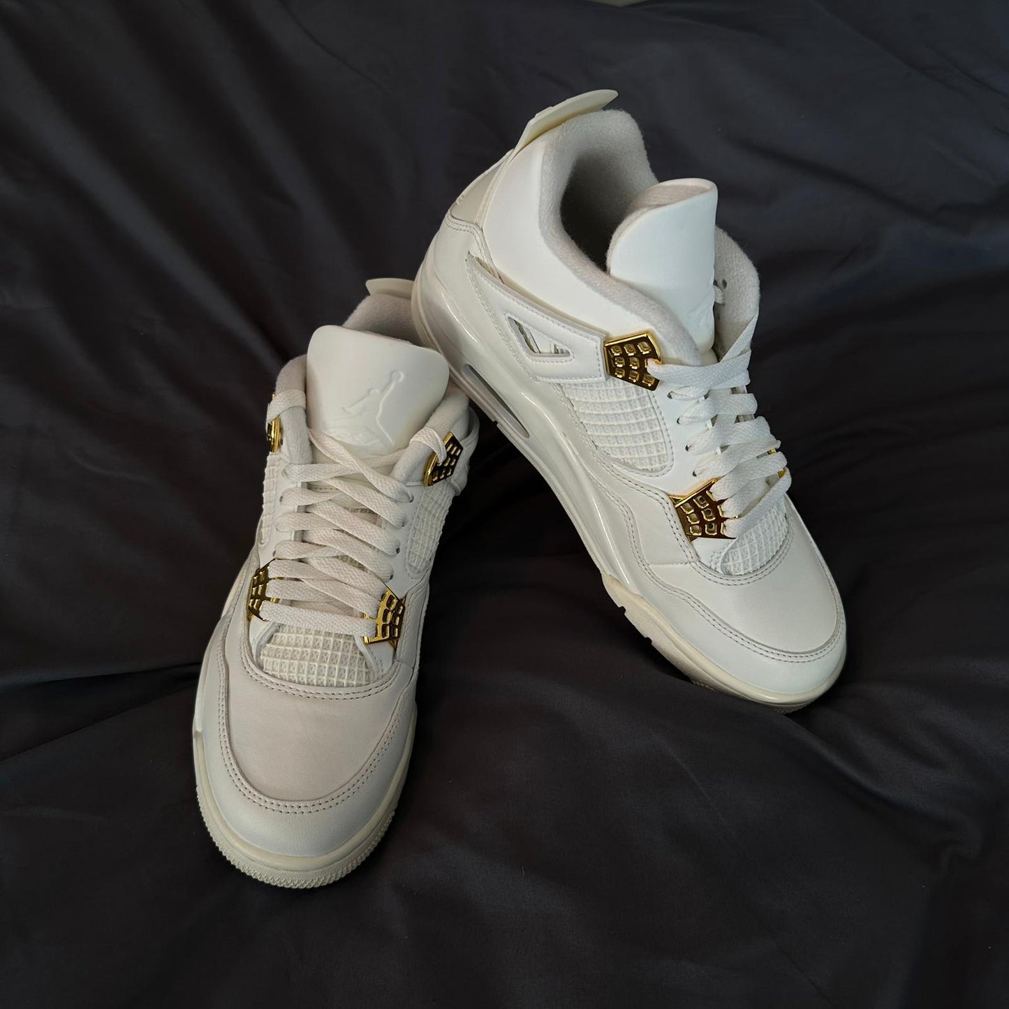 Jordan 4 Retro Metallic Gold (Women's)