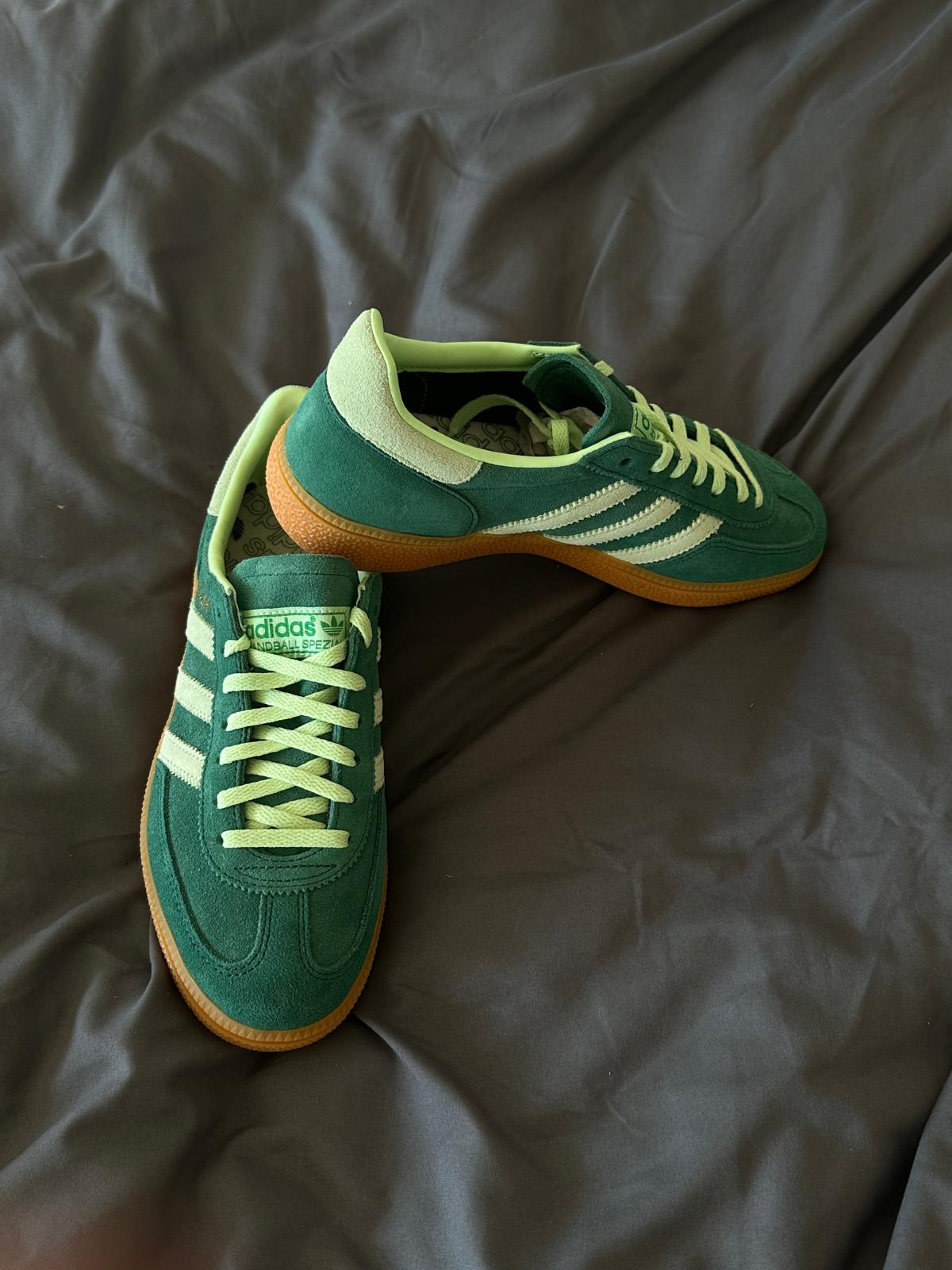 adidas Handball Spezial Collegiate Green Semi Green Spark (Women's)
